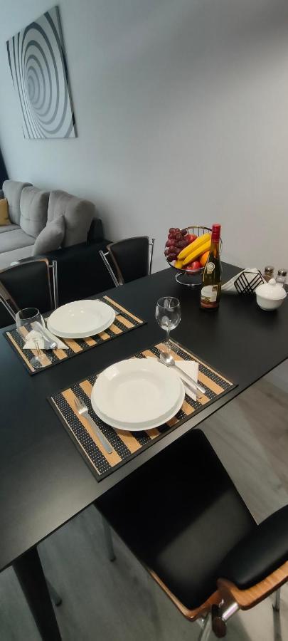 Apartment Na Malczewskiego *